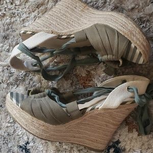 Espadrille Wedge